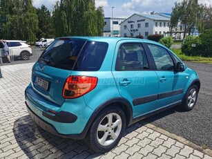 SUZUKI SX4 1.5 GLX AC Mo-i 4. tulaj 133E km Klíma Téli-nyári kerékszett Gyári fényezés Szervizelt