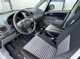 SUZUKI SX4 1.6 GLX CD AC Becsületesnepper