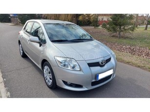 TOYOTA AURIS 1.6 Sol