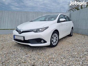 Toyota Auris Touring Sports 1.6 D-4D Active Tre...