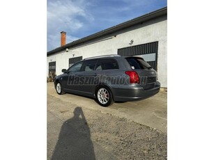 TOYOTA AVENSIS 2.0 D Sol Comfort