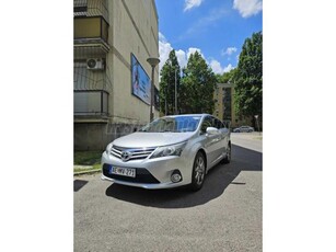 TOYOTA AVENSIS 2.2 D-4D Executive