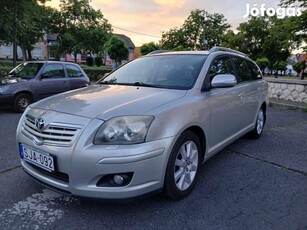 Toyota Avensis Wagon 2.0 D-4D Sol