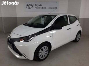 Toyota Aygo 1.0 x+comfort Magyar-Szervizkönyv-G...