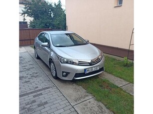 TOYOTA COROLLA Sedan 1.6 Active