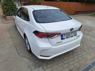 TOYOTA COROLLA Sedan 1.8 Hybrid Comfort e-CVT Magyarországi! 18000Km! Garanciális!