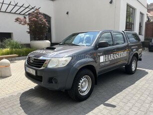 TOYOTA HI LUX Hilux 2.5 D-4D 4x4 Double Terra AC VSC