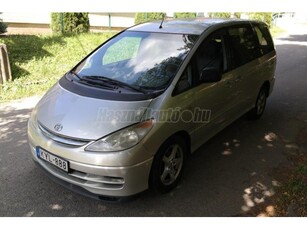 TOYOTA PREVIA DÍZEL 8 SZEMÉLYES