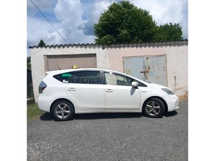 TOYOTA PRIUS+ 1.8 HSD Premium e-CVT