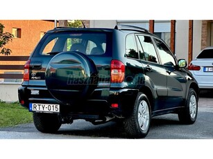 TOYOTA RAV 4 Rav4 2.0 D 4x4 Sol