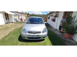 TOYOTA YARIS 1.3 Linea Sol