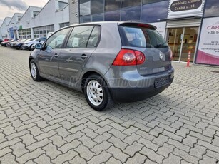 VOLKSWAGEN GOLF V 1.9 PD TDI Trendline Digitklíma. 6seb. teljesen rozsdamentes