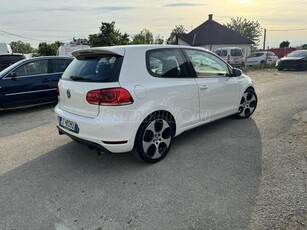 VOLKSWAGEN GOLF VI 2.0 TSI GTI