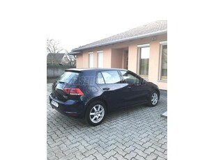 VOLKSWAGEN GOLF VII 2.0 TDI Highline 4Motion Gyári fényezés. kettő tulajdonos összesen.Autópályán használt