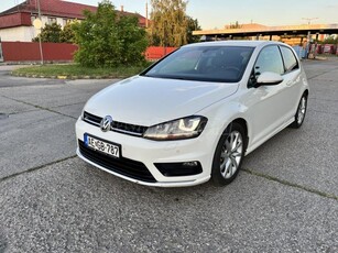 VOLKSWAGEN GOLF VII R-LINE 126 ezer km F1 váltó