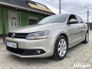 Volkswagen Jetta 1.6 CR TDI Comfortline Magyaro...