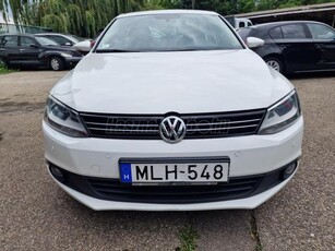 VOLKSWAGEN JETTA 1.6 CR TDI Trendline DSG