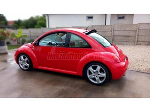 VOLKSWAGEN NEW BEETLE 2.3 V5