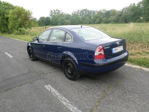 VOLKSWAGEN PASSAT 1.6 Comfortline Magyarországi