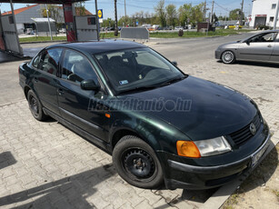 VOLKSWAGEN PASSAT IV 1.6