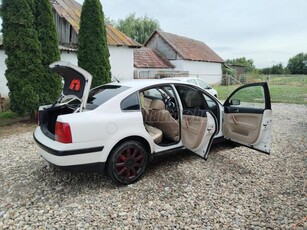 VOLKSWAGEN PASSAT V 1.8 5V Comfortline