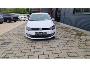 VOLKSWAGEN POLO 1.2 70 Trendline