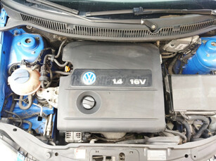 VOLKSWAGEN POLO IV 1.4 75 16V