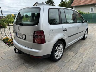 VOLKSWAGEN TOURAN 1.9 PD TDi Conceptline