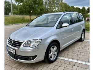 VOLKSWAGEN TOURAN 1.9 PD TDi Highline Tulajdonostól.Friss vizsga.172.000km.PDC.Tempomat.Vonóhorog