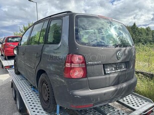 VOLKSWAGEN TOURAN 1.9 PD TDi Trendline