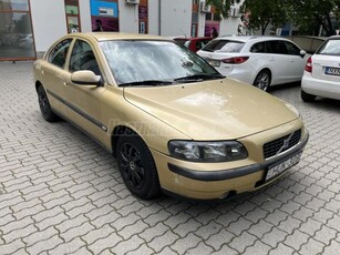 VOLVO S60 2.4