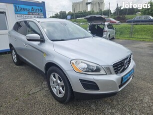 Volvo XC60 2.4 D [D5] Momentum Full Full Extra!