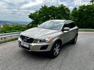 Volvo XC60 megkímélt állapot kevés futott km