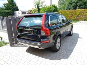 VOLVO XC90 2.4 D [D5] Momentum (7 személyes ) Navigáció