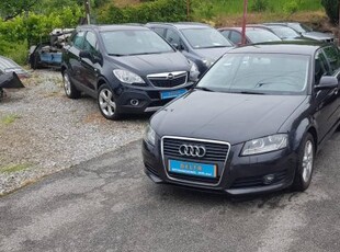 AUDI A3 1.6 TDI Ambition DPF 158800 Km. !