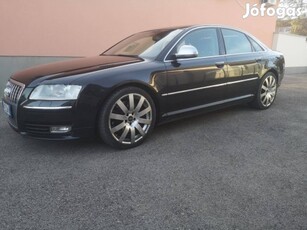 AUDI A8 4.2 V8 quattro Tiptronic ic Full S8 Optika