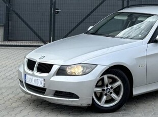 BMW 320d Touring / Navi / Manuál 6 / Friss SZER...