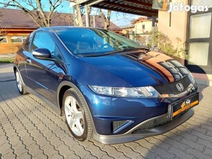 Honda Civic 1.8 Type-S Nagy HIFI!