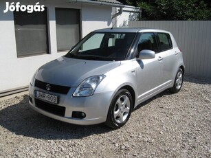 Suzuki Swift 1.5 VVT GS Navigátor ACC 101000KM!...