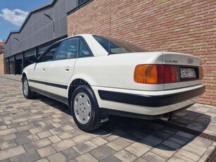 AUDI 100 2.0 SZÉP ÁLLAPOTÚ GÉPKOCSI DOKUNENTUMAIVAL.GYÁRI KULCSAIVAL