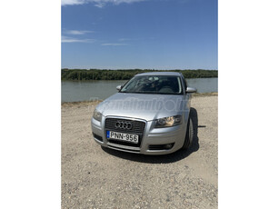 AUDI A3 1.6 FSI Attraction