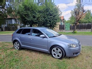 AUDI A3 1.9 PD TDI Ambiente DPF Sportback Xenon 227Ekm vez. szkönyv szép állapot