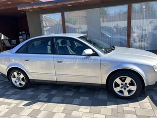 AUDI A4 2.0