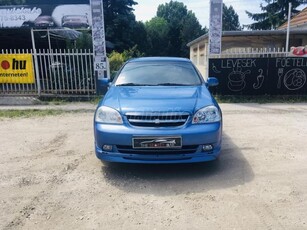 CHEVROLET LACETTI Sedan 1.6 16V Platinum