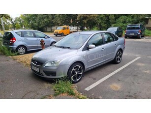 FORD FOCUS 1.6 Ghia