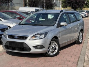 FORD FOCUS 1.6 Titanium