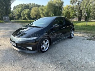 HONDA CIVIC 1.8 Type-S Xenon & Glass Roof