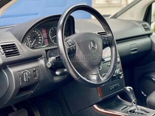 MERCEDES-BENZ A 150 Elegance Autotronic / Ülésfűtés/ 138eKm/ Vezetett SZK!/ Park.radar!