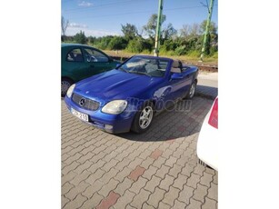 MERCEDES-BENZ SLK 200