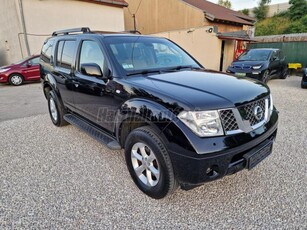 NISSAN PATHFINDER 2.5 Tdi SE (Automata) NAVI NAPTETŐ BÉZS BŐR 7 SZEMÉLYES VONÓHOROG TOLATÓKAMERA ÜLÉSFŰTÉS